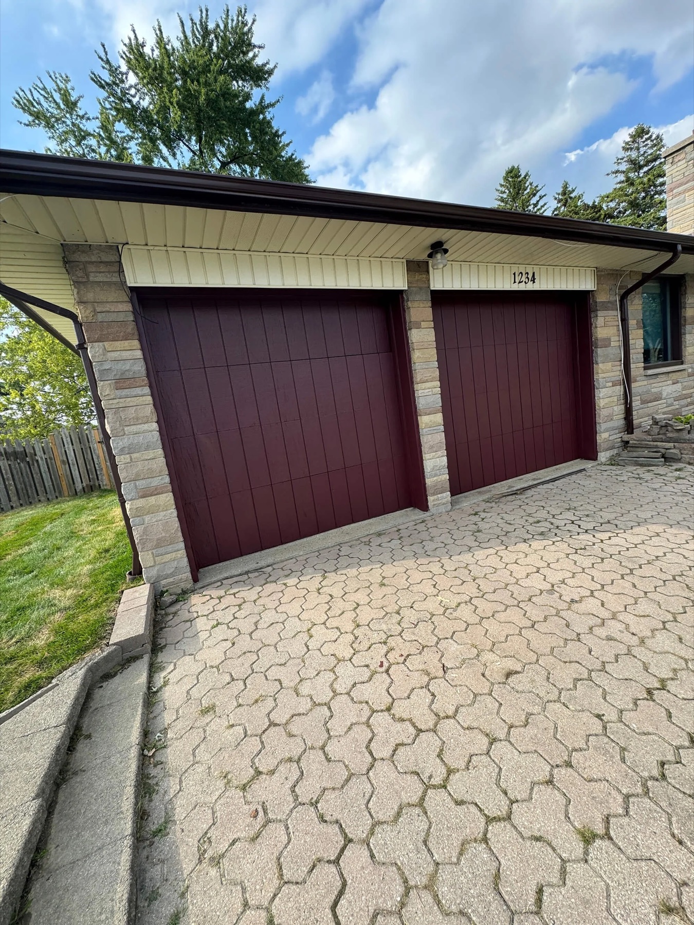 Garage door and exterior trim painting Garage door and exterior trim painting